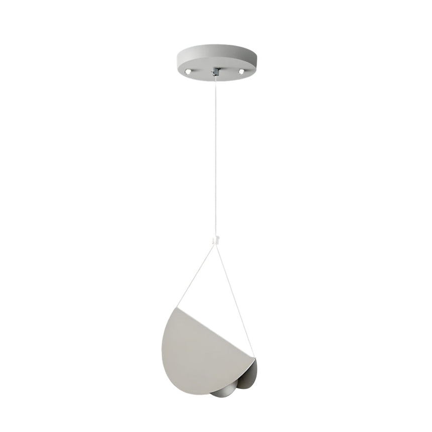 Linear Pendant Light for Restaurant and Cafe Decor