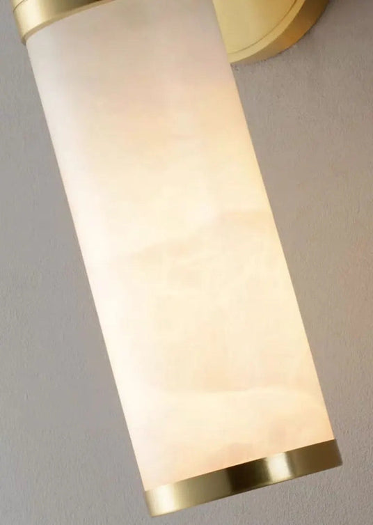 LED wall sconce with even glow