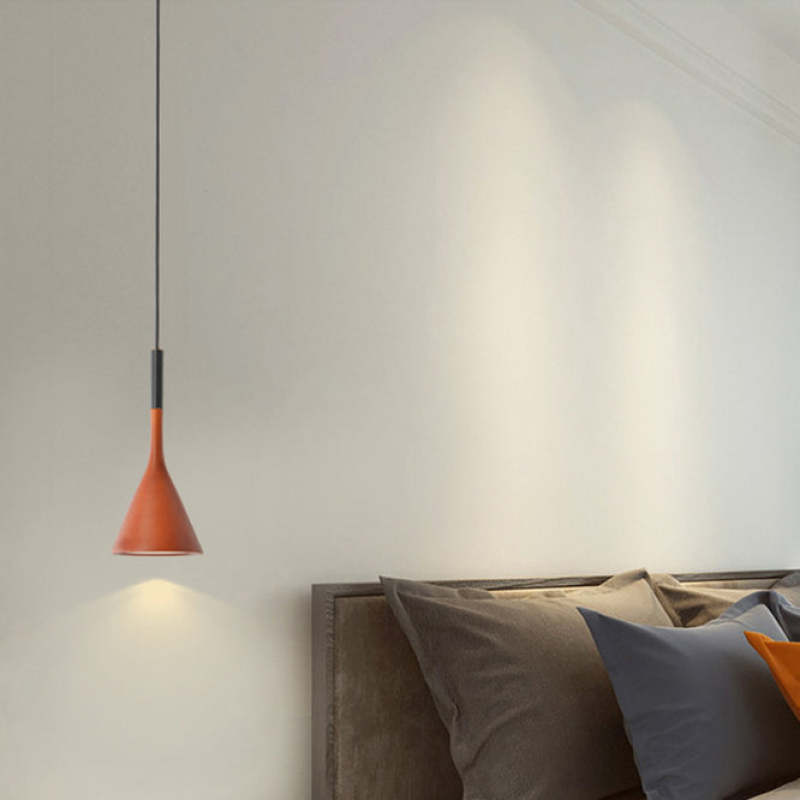Metal Chandelier for Artistic Home Decor