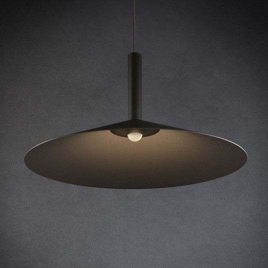 Metal pendant fixture for accent lighting