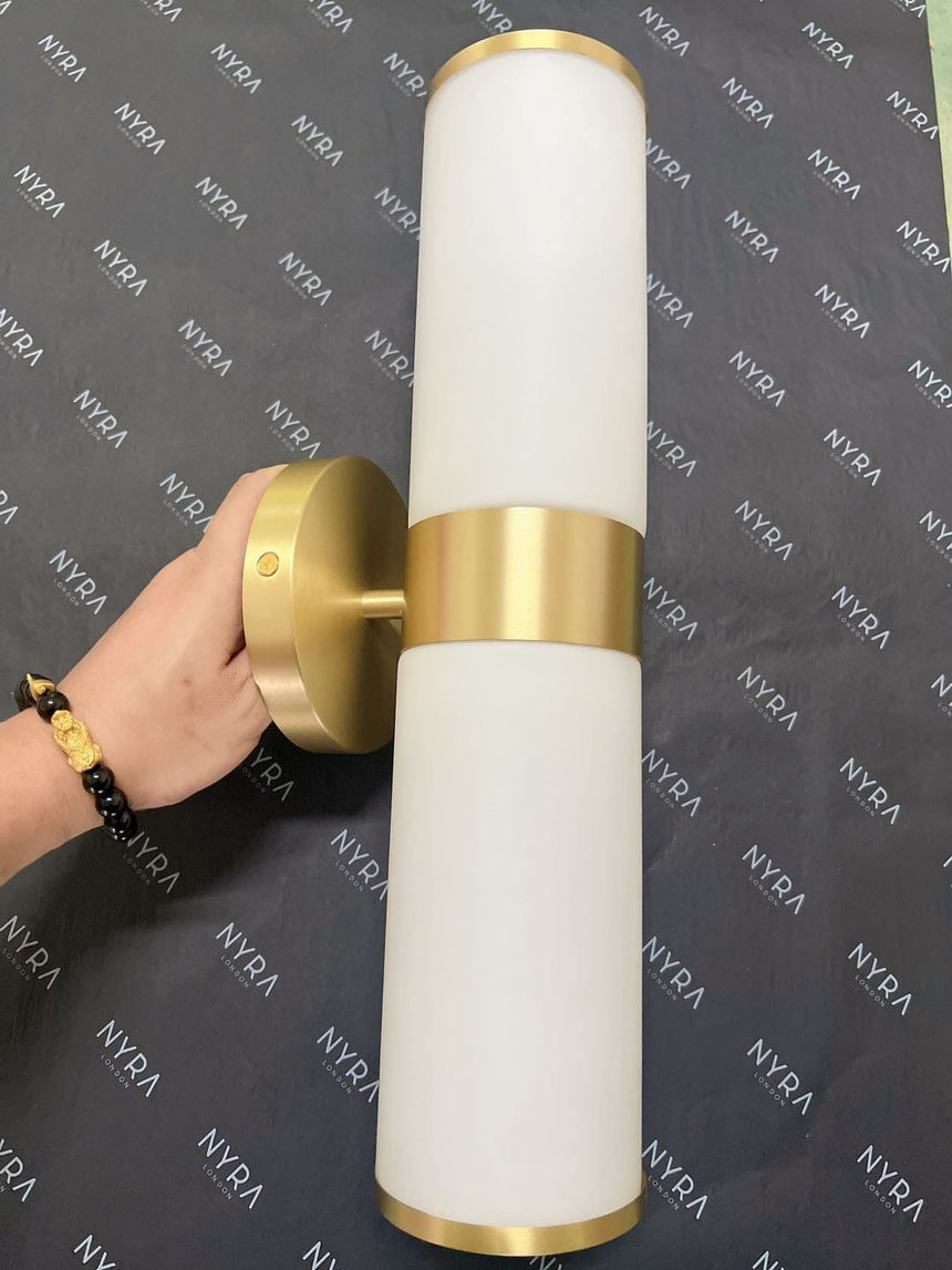 Living room wall lighting fixture