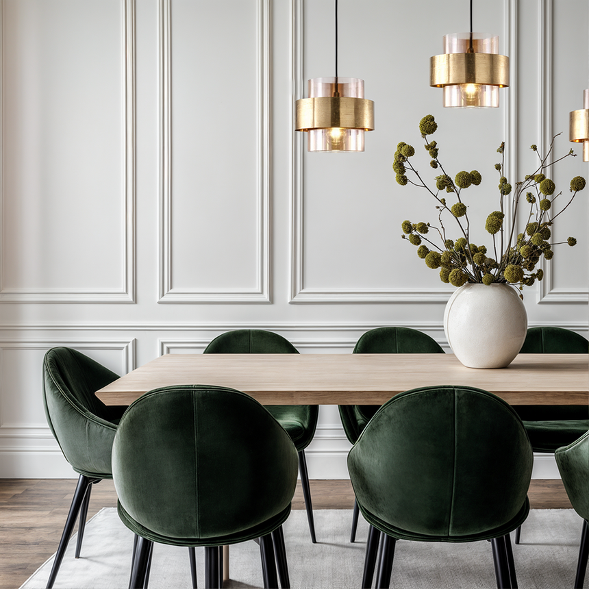 Pendant light in entryway setting