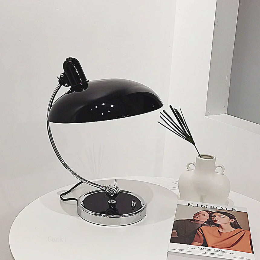 Neutral profile table lamp for side table