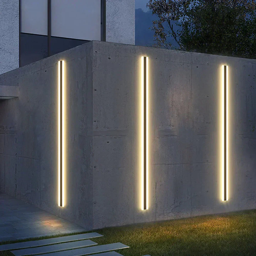 Exterior lighting fixture at night
