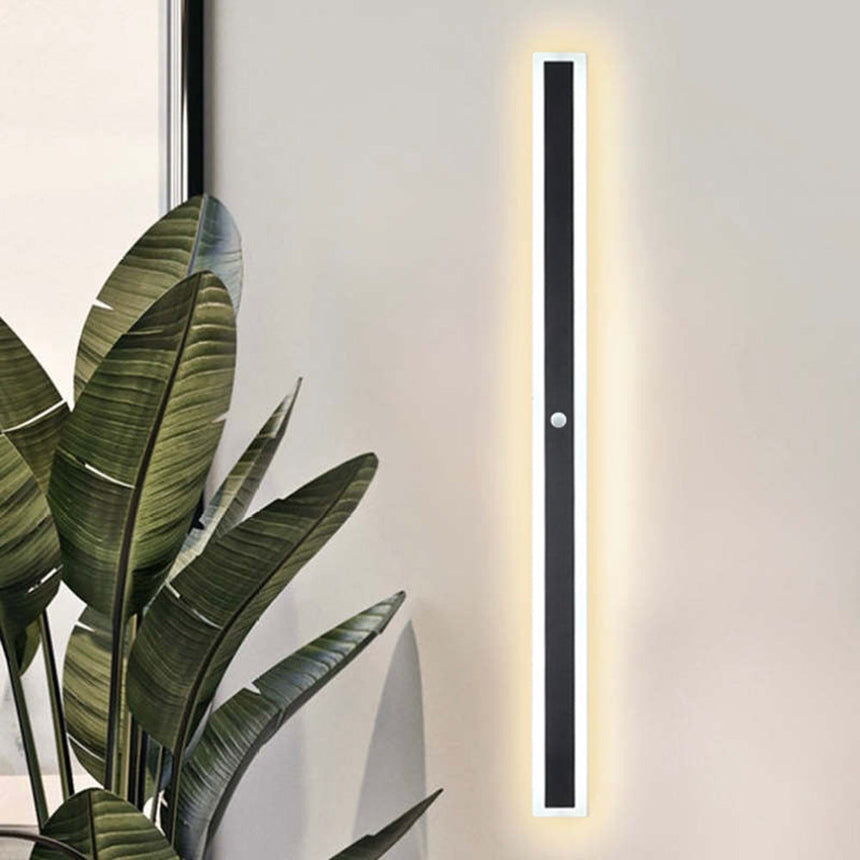 Wall Lamp for Entryway and Patio Decor | OroDwell