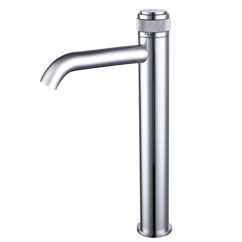 Single-handle bathroom mixer faucet with easy installation design