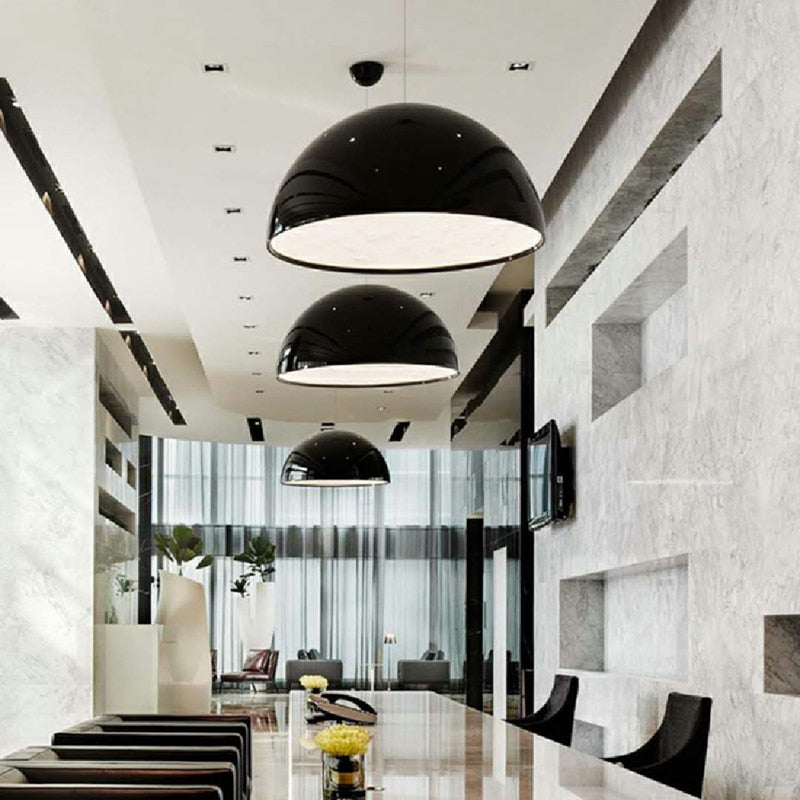 Dimmable pendant light close-up detail