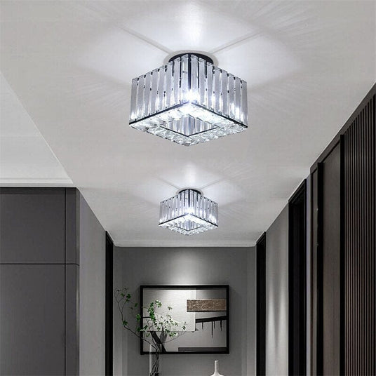 Nordic-inspired crystal chandelier for dining room decor