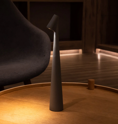 Wireless table lamp touch control close-up