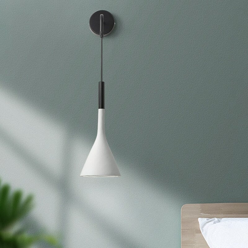 Wall-mounted lantern light for hallway
