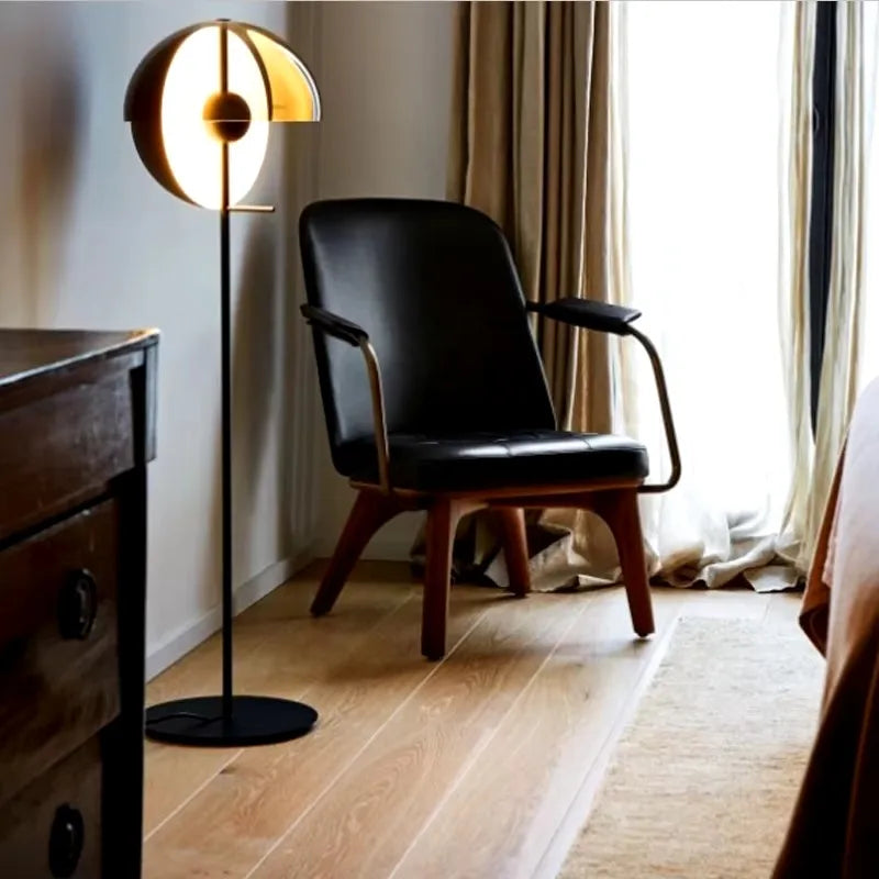 AstraLux Floor Lamp Warm 3000K Glow Detail