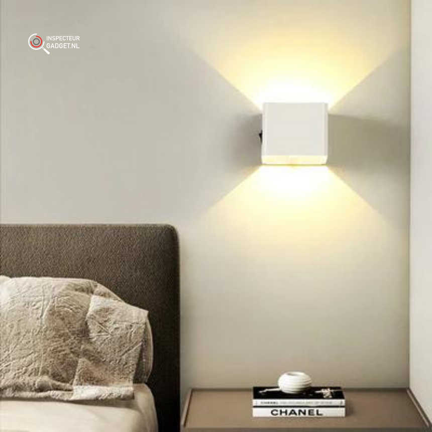 Aureon wall lamp USB rechargeable close-up detail
