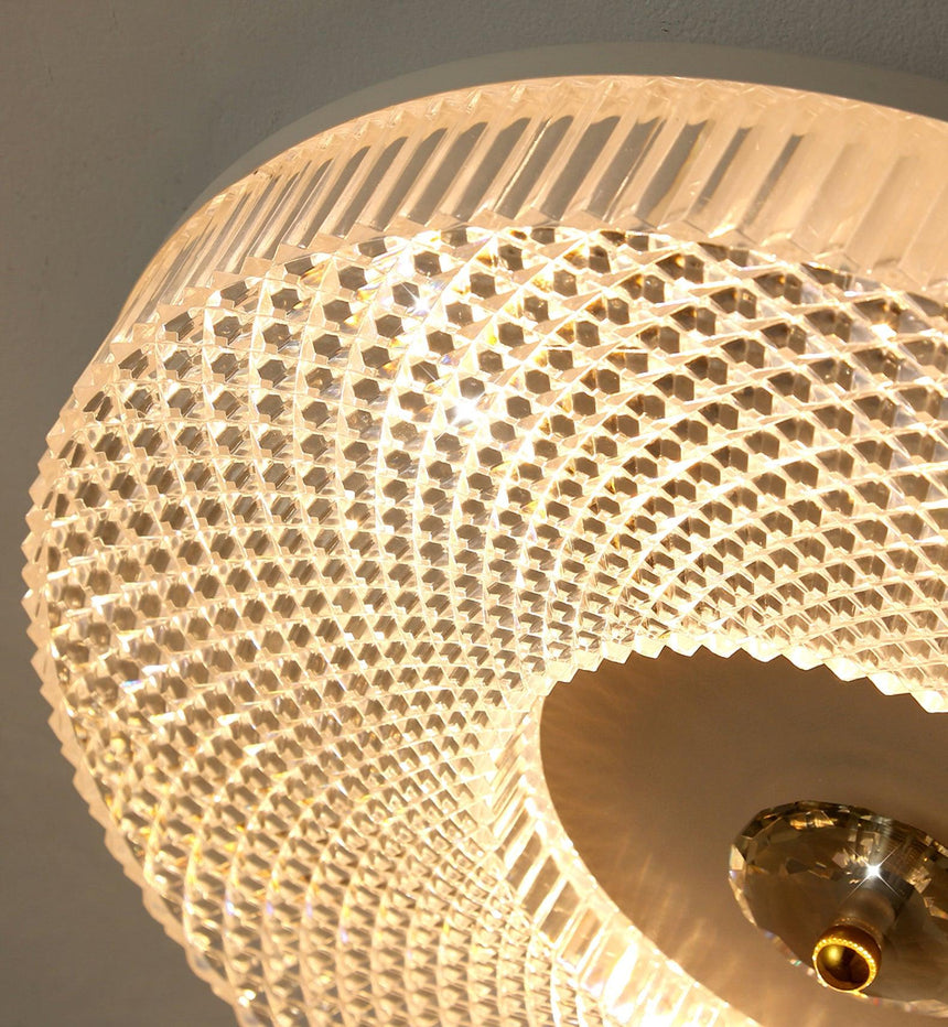Close view of the ribbed band lit from inside