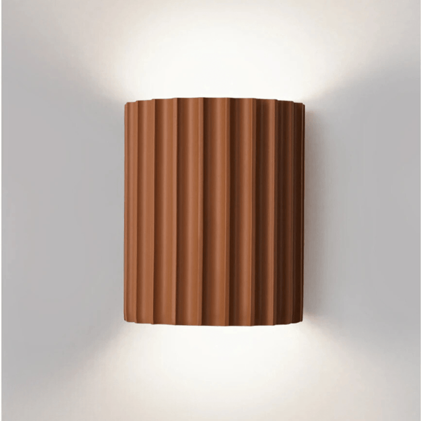 Dual light wall lamp for balanced ambiance