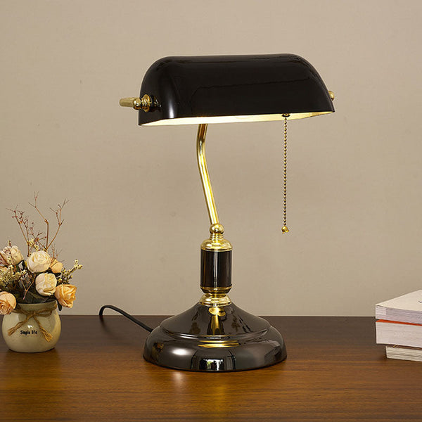 Metal Glass Table Lamp – European classic design detail view | OroDwell