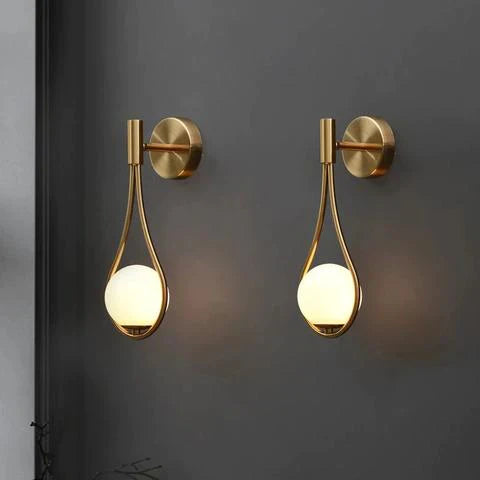 Pendant Light Sculptural Focal Point Dining Area