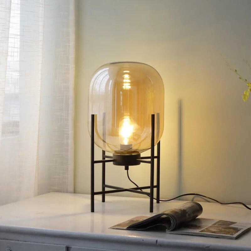 Sculptural table lamp