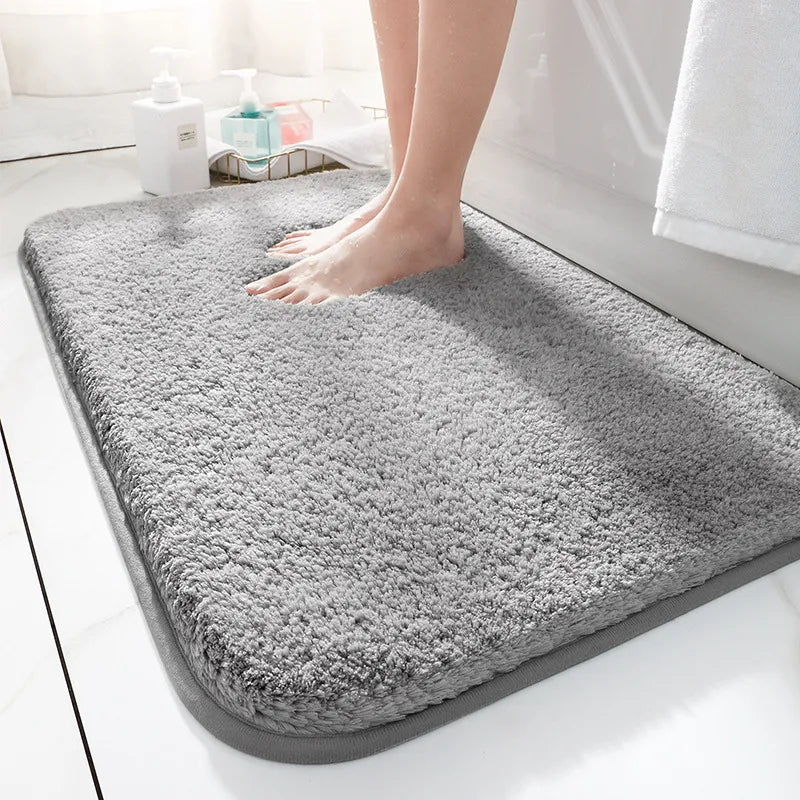 Non-slip bathroom rug for modern bathroom decor
