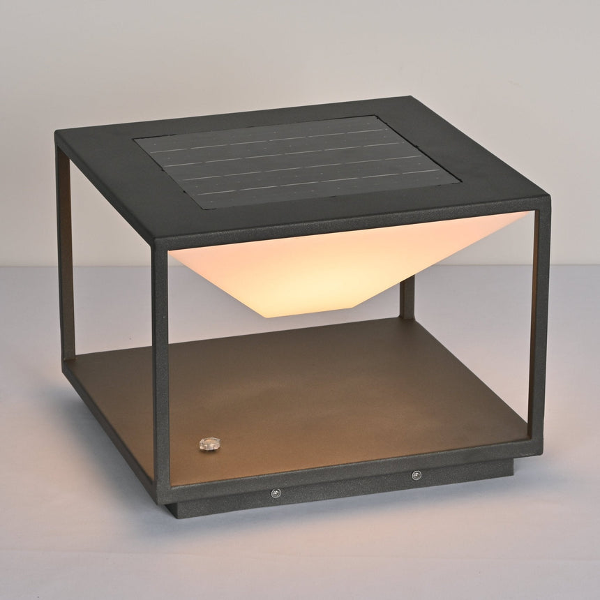 The frame seen from above with the solar panel set into the top plate