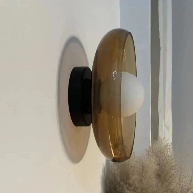 Wall mounted lamp with E27 bulb included