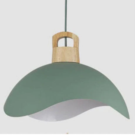 Black Metal Pendant Light for Contemporary Interiors