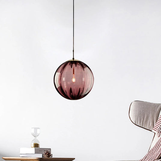 Adjustable wire pendant light for dining area