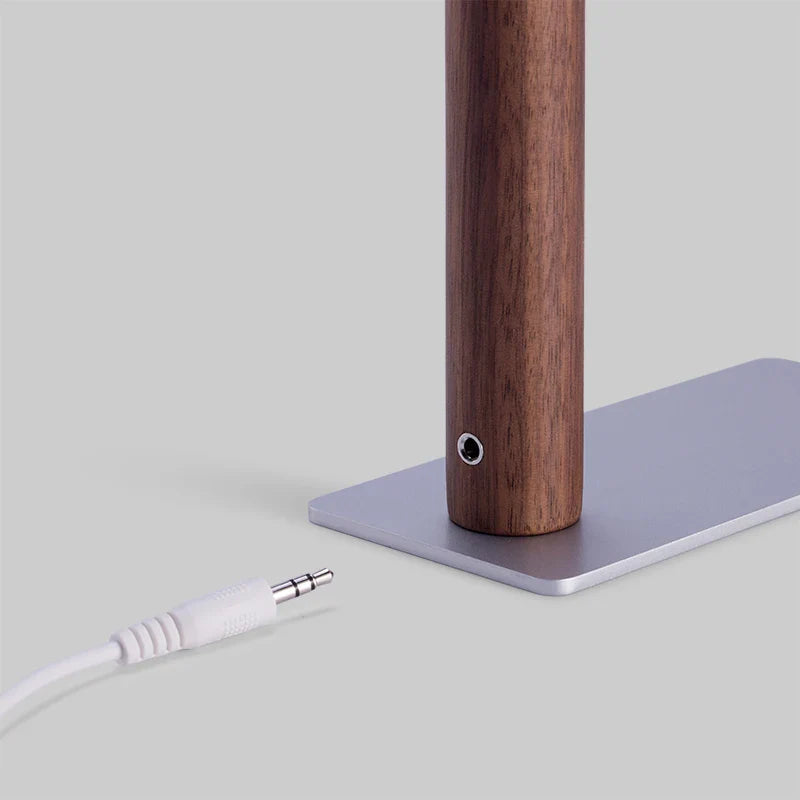 Eye-friendly led lamp for studying and reading