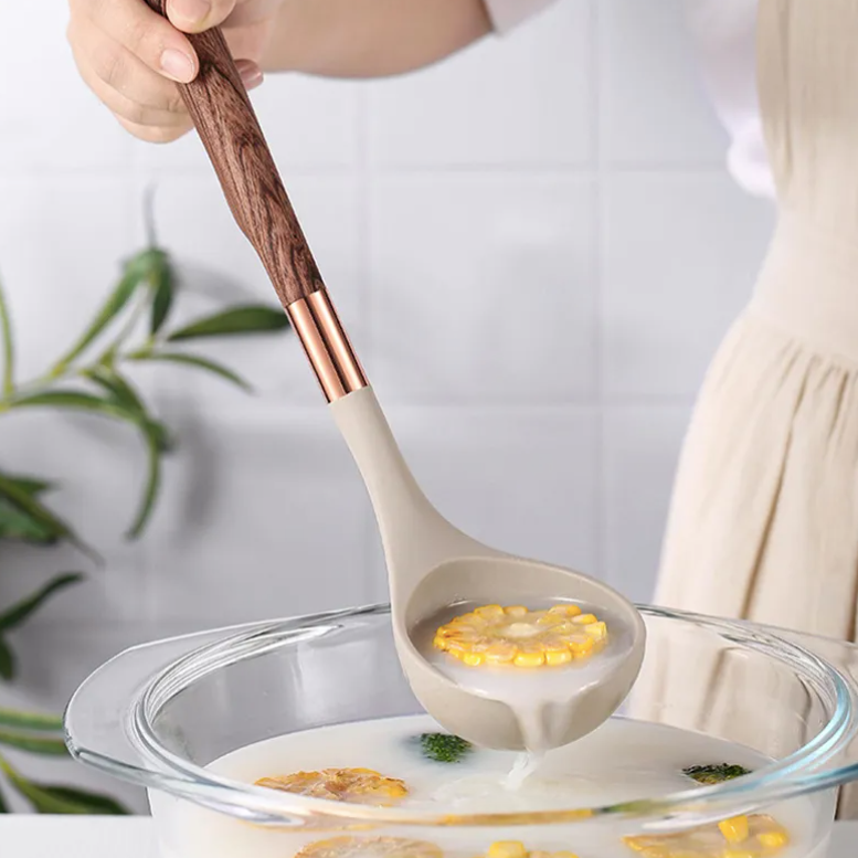 Culina Utensil Set with Wooden-Styled Handles