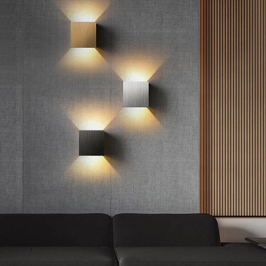 Aluminum Wall Lamp finish detail