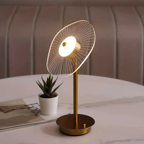 Lumiara LED Desk Lamp - Iron Modern Minimalist Design | OroDwell
