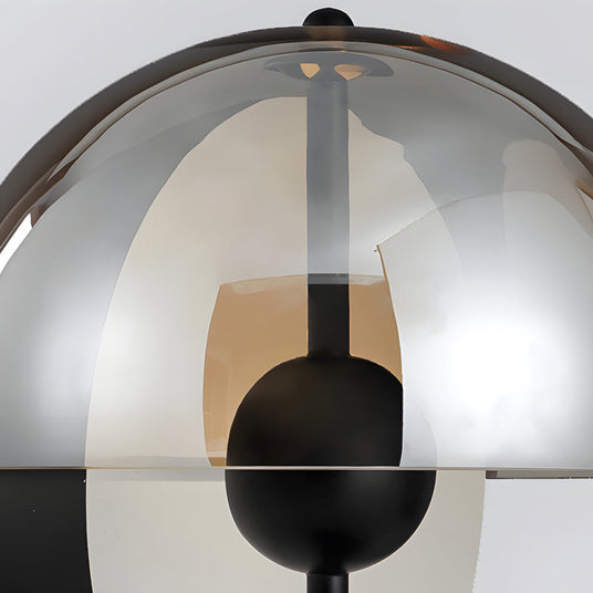 Striking accent lamp for contemporary interiors