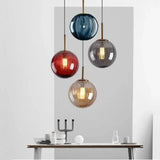 Fade resistant pendant lamp for entryway