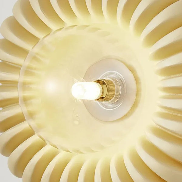 Lyria Resin Wall Lamp dimensions and design detail | OroDwell