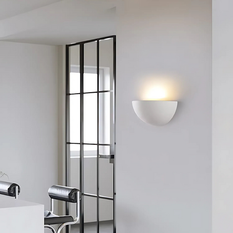 Easy installation wall sconce for hallway