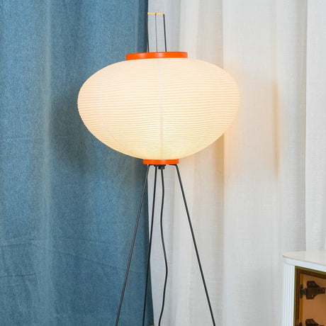Kaze Floor Lamp Close-Up of Rice Paper Shade