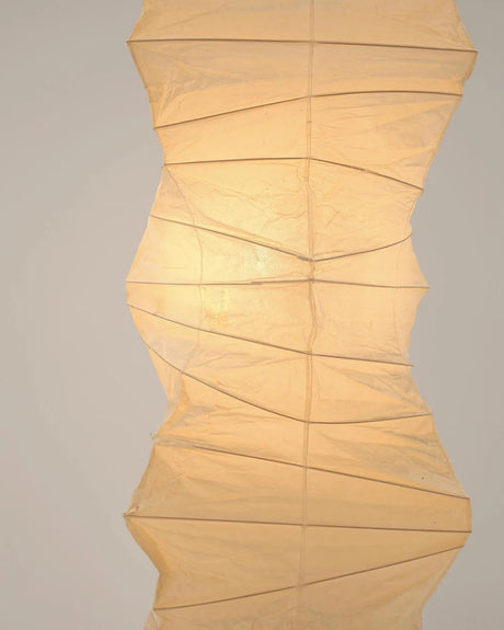 Kazumi Floor Lamp Close-Up Base Detail