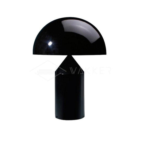 Table lamp cable and plug detail view