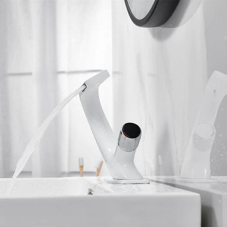 One-Handle Bathroom Faucet Final Detail
