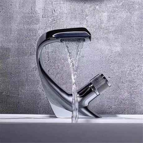 Waterfall Faucet Ceramic Disc Detail