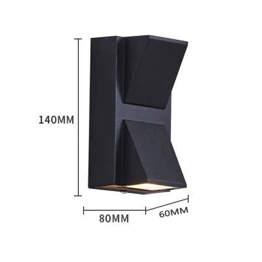 Outdoor wall sconce for entrance lighting