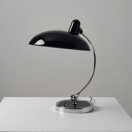 Timeless metal table lamp for everyday living