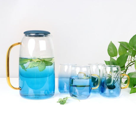 Lead-free glass pitcher with ombre design