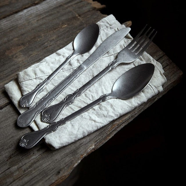 Astraea Vintage Matte 4-Piece Flatware Set for Eclectic European Dining
