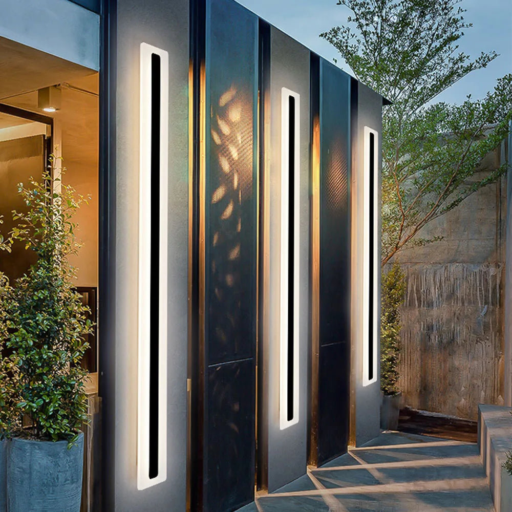 Outdoor LED wall strip light for exteriors