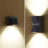 Adjustable wall sconce for patio walls