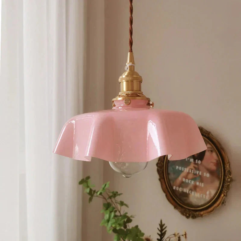 Sophisticated Brass Pendant Light for Dining Area