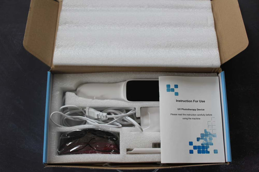 AureaPulse Handheld UVB Narrowband Phototherapy Lamp Timer And Touch Control - OpalDwell