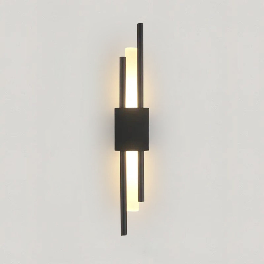 Black wall lamp - hero product view