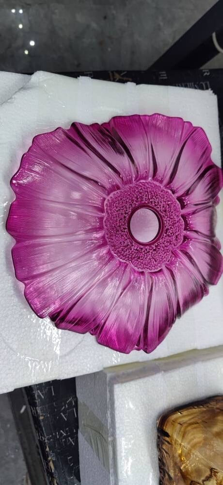 Floral Glass Pendant Light for Living Areas