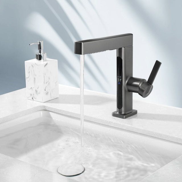Alyra Pull-Out Kitchen Faucet Temperature Readout